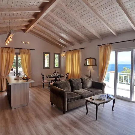 Veroniki Penthouse Deluxe Lägenhet Agios Ioannis Peristerion
